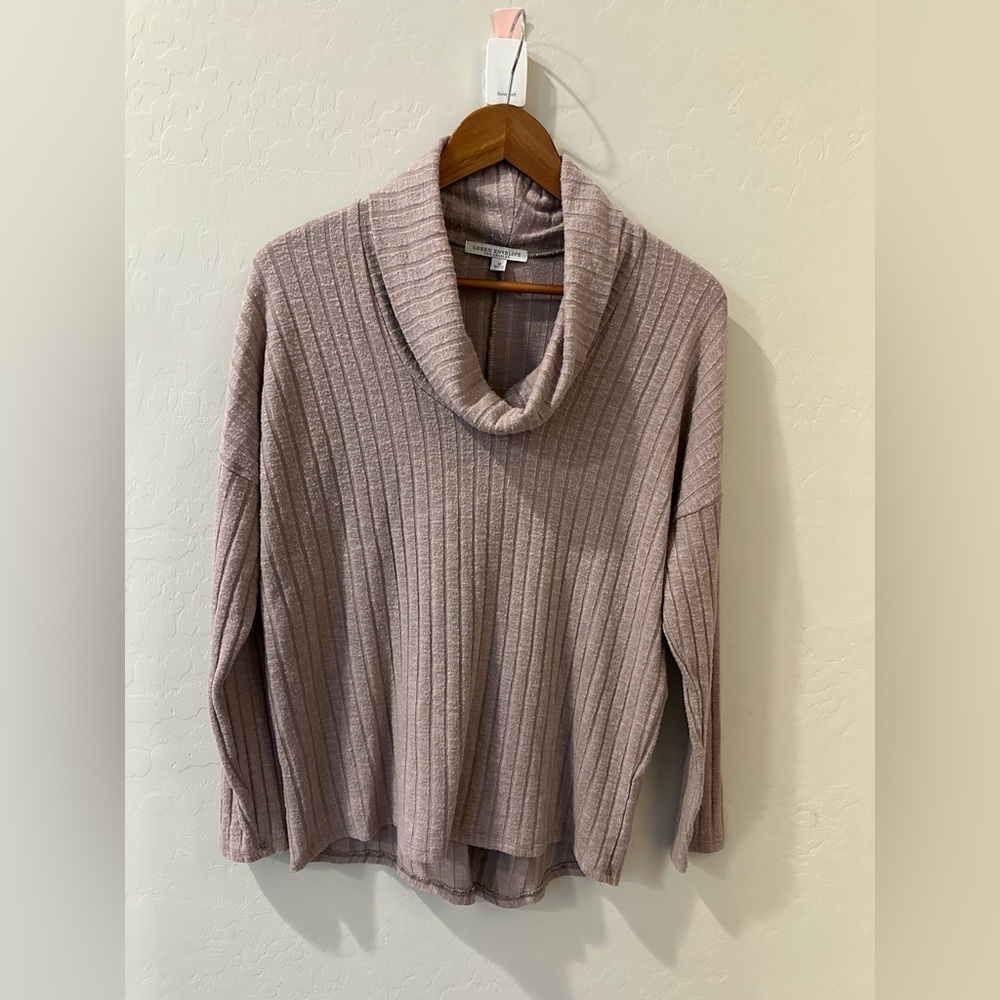 Green Envelope Muted Lilac Ribbed Cowl Neck Dolman Sleeve Super Soft Top Medium